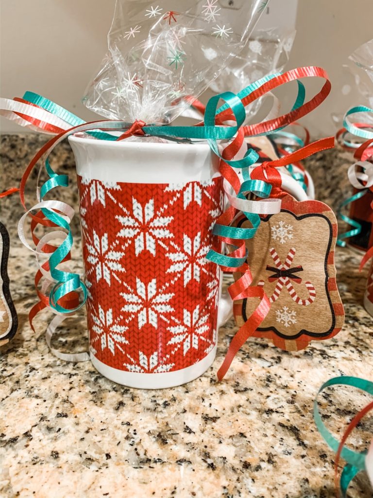 DIY Holiday Mug Gifts with ribbons and gift tags